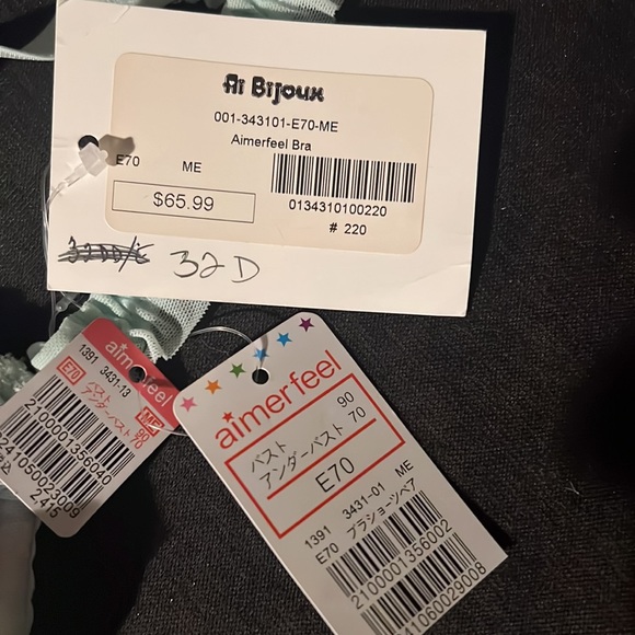 Light Green with pink & lavender chiffon ruffles - Picture 7 of 12